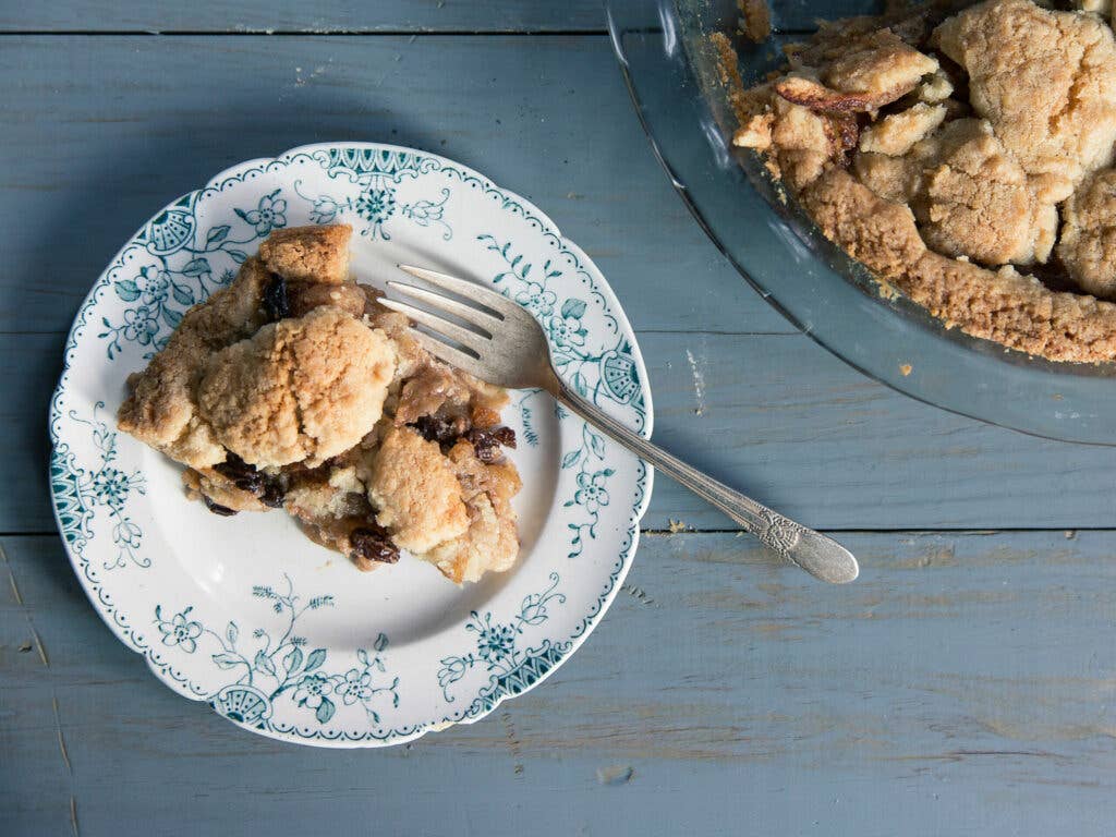 Rosh Hashanah Apple Cake