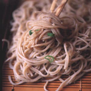 Zaru Soba (Japanese Buckwheat Noodles)