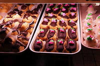 httpswww.saveur.comsitessaveur.comfilesimport2009images2009-127-treats-at-egidio400.jpg