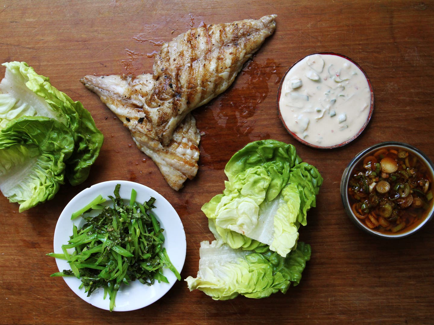 Fish Ssäm with Spicy Chile Sauce