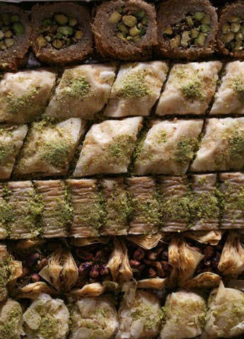 httpswww.saveur.comsitessaveur.comfilesimport2008images2008-02628-vday_mideast_pastry_480.jpg
