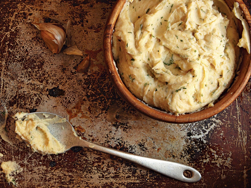 Julia Child's Garlic Mashed Potatoes for easy thanksgiving sides