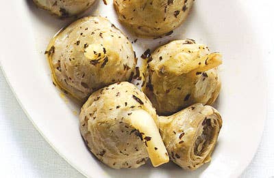 httpswww.saveur.comsitessaveur.comfilesimport2010images2010-03128-braised-artichoke-hearts-and-mint-400.jpg