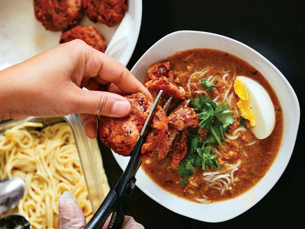 burmese rice noodle soup with fish cakes