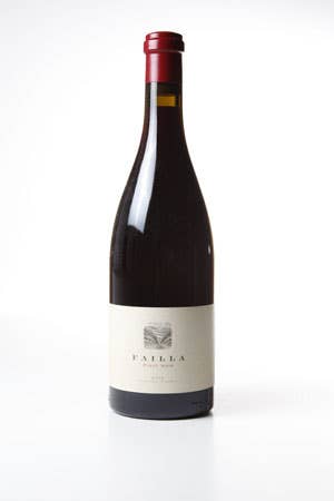 httpswww.saveur.comsitessaveur.comfilesimport2010images2010-117-com-red-wine-failla-pinot-noir-sonoma.jpg.jpg