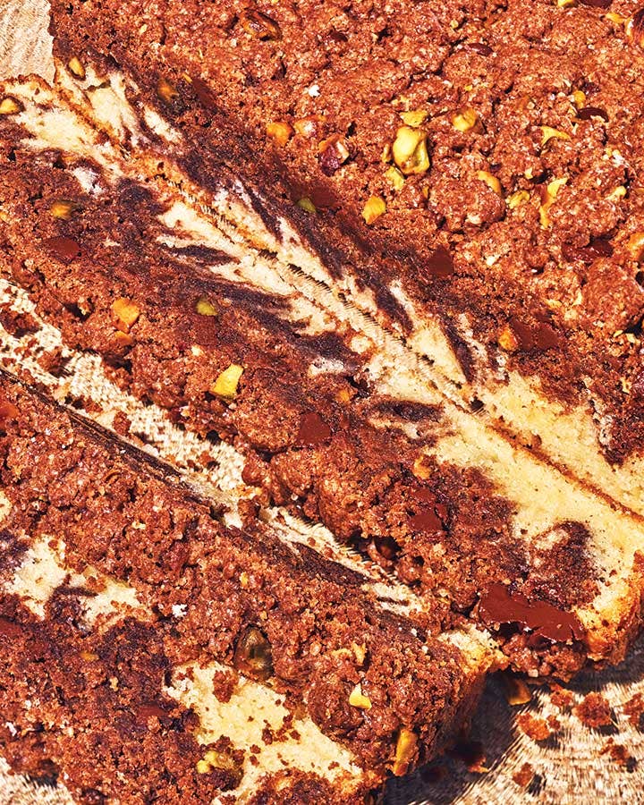 Chocolate-Pistachio Crumb Cake