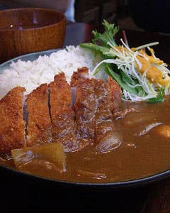Eating in Tokyo: Curry Rice for Breakfast