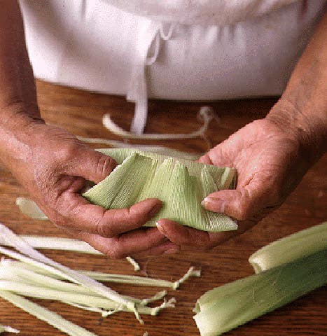 httpswww.saveur.comsitessaveur.comfilesimport2008images2008-0114_humitas3.jpg