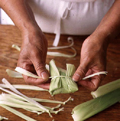 httpswww.saveur.comsitessaveur.comfilesimport2008images2008-0114_humitas4.jpg