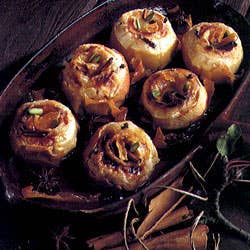 httpswww.saveur.comsitessaveur.comfilesimport2007images2007-01125-02_Baked_Apples_with_Calvados_250.jpg