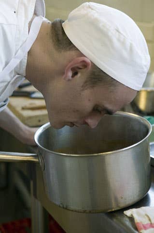 httpswww.saveur.comsitessaveur.comfilesimport2009images2009-01634-cooking_school_9_480.jpg