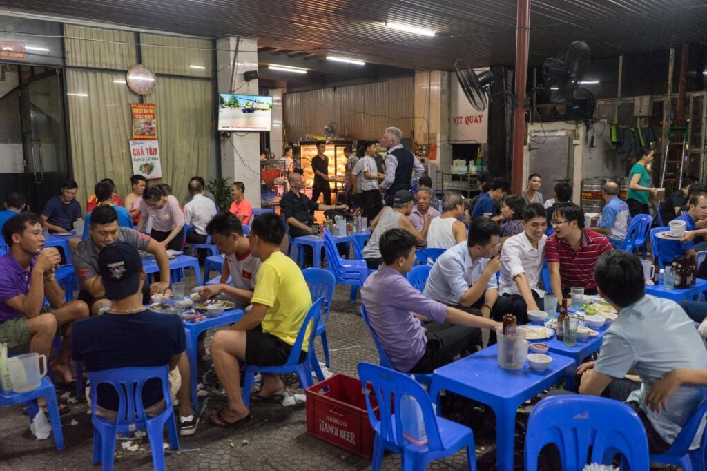 bia hoi u phao