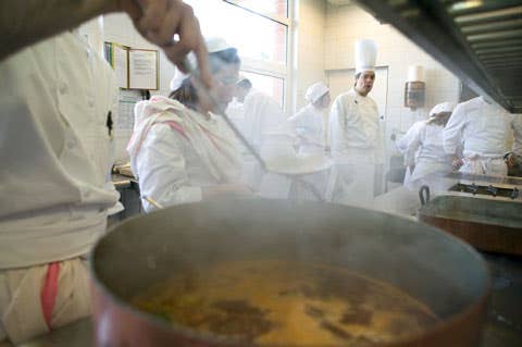 httpswww.saveur.comsitessaveur.comfilesimport2008images2008-12634-demi_glace-5_480.jpg