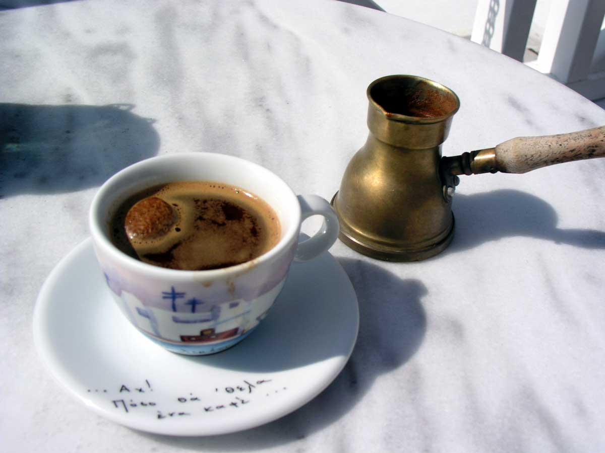 A guide to Greek coffee culture: What we drink, where and when