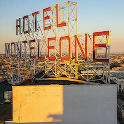 httpswww.saveur.comsitessaveur.comfilesimport2013images2013-03100-travels-guide_classic_hotel_monteleone-250.jpg