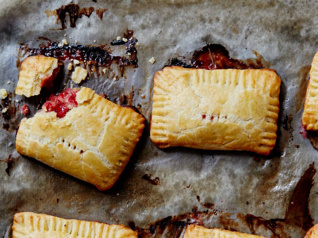 Strawberry Rhubarb Hand Pies