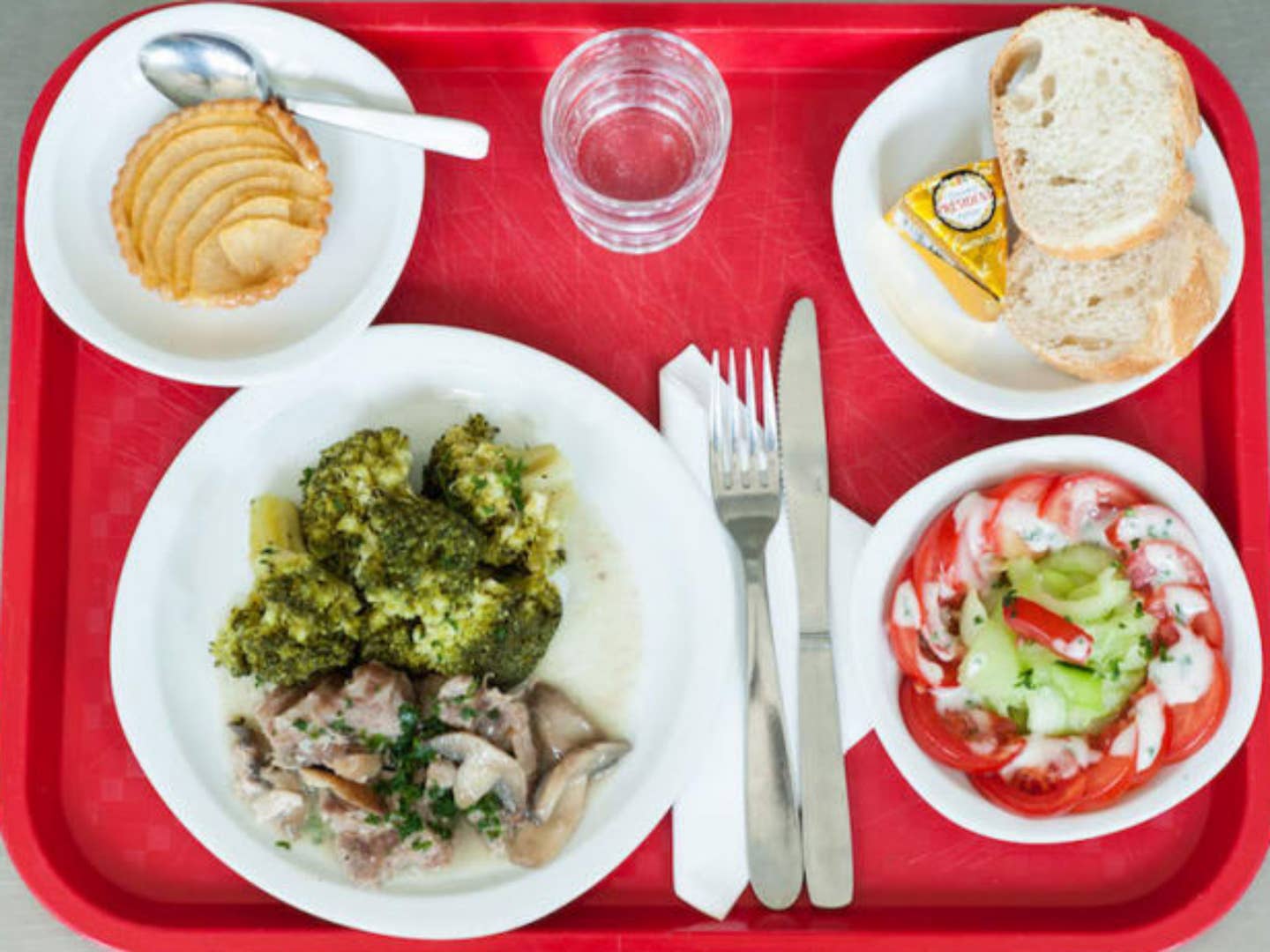 What Kids Eat for School Lunch Around the World