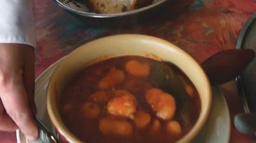 Fasgioli Incu Funghi (White Beans with Dried Mushrooms)