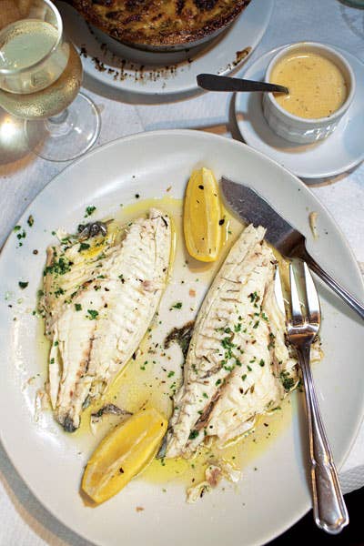 httpswww.saveur.comsitessaveur.comfilesimport2012images2012-057-SAV148-PoissonenPapillote-400&#215;600.jpg