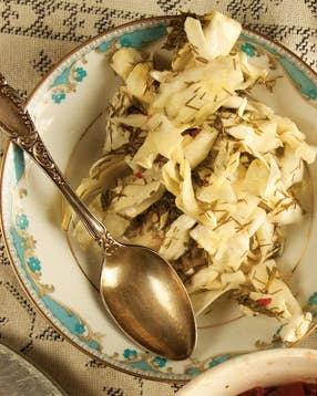 Torshi-e Kalam (Pickled Cabbage and Dill)