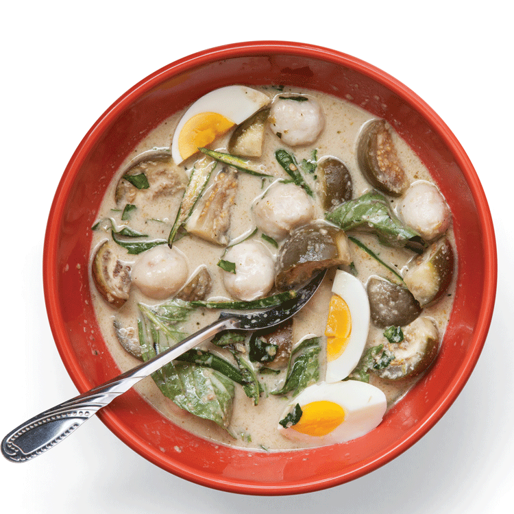 Green Curry with Fish and Eggplant (Kaeng Khiaw Waan)