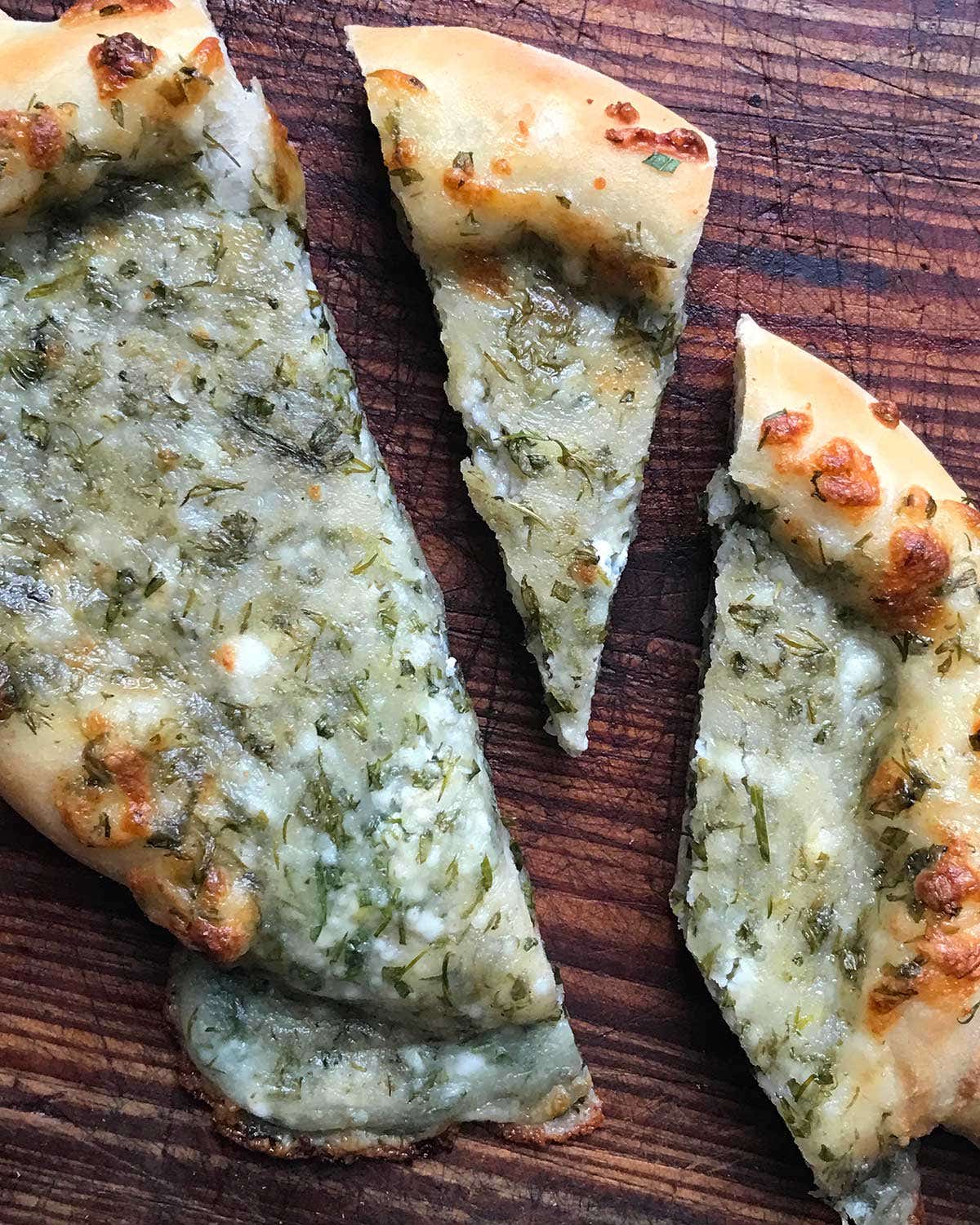 Khachapuri Tarkhunit (Georgian Cheese Bread With Fresh Herbs) Khachapuri Tarkhunit