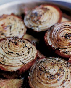 Onions Baked with Rosemary and Cream