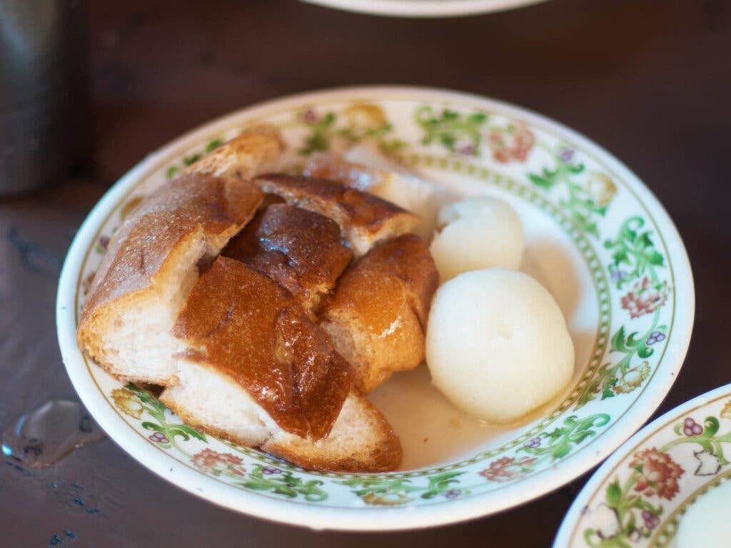 Rana Ghos Sweets and Bread