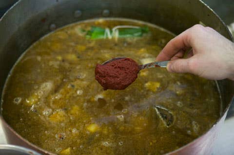 httpswww.saveur.comsitessaveur.comfilesimport2008images2008-12634-demi_glace-3_480.jpg