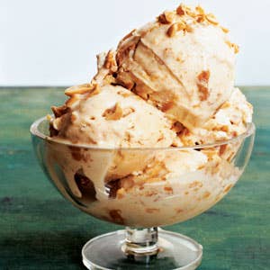 Peanut Butter Swirl Ice Cream