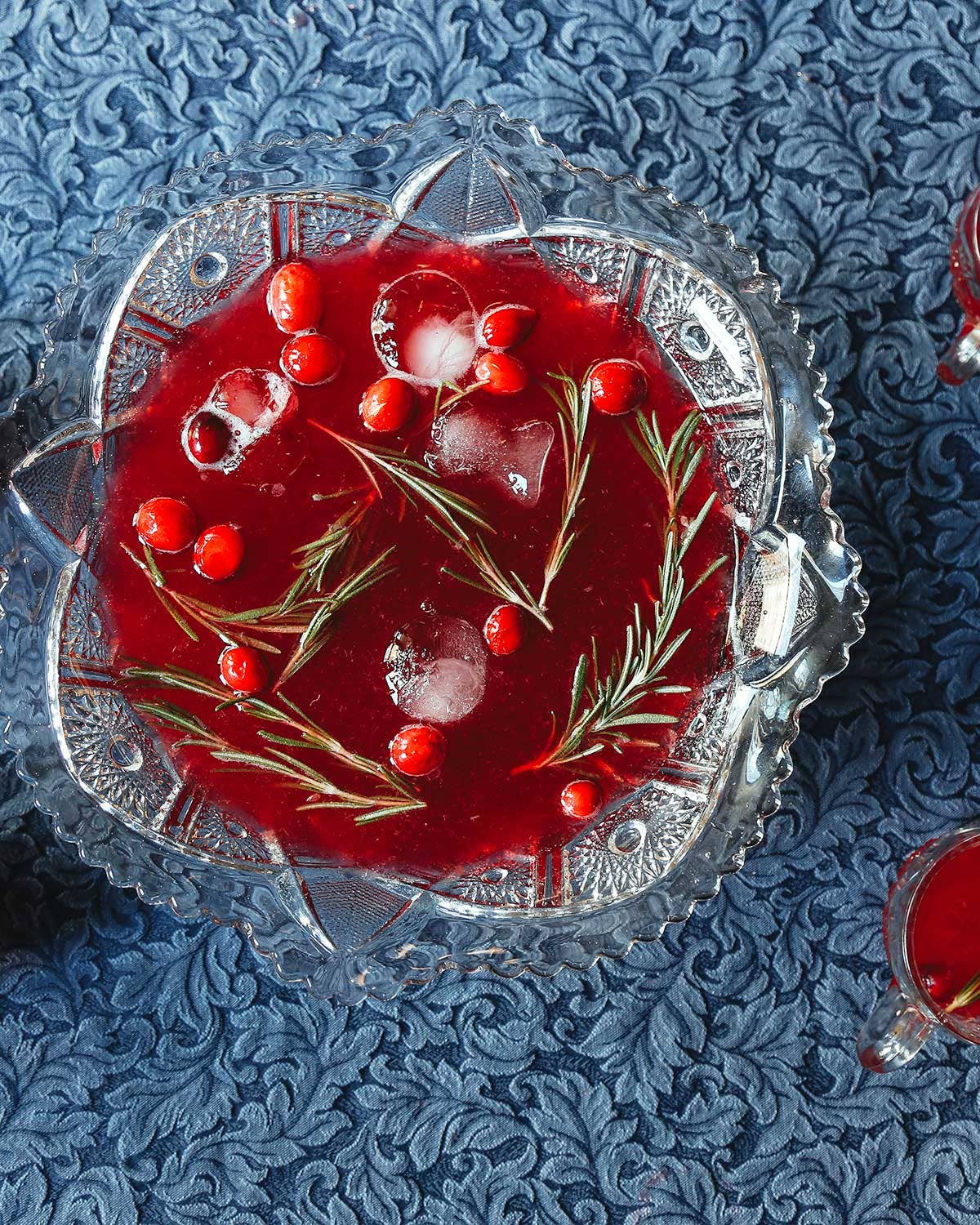 10 Fall Punch Recipes to Make at Your Next Holiday Party