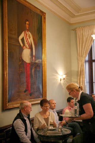 httpswww.saveur.comsitessaveur.comfilesimport2009images2009-027-vienna480.jpg