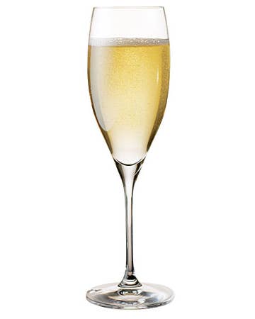 4 Must-Try Sparkling Wines for 2012