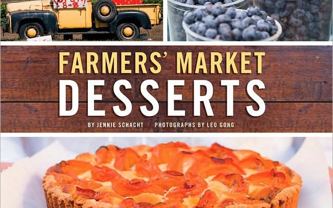 Farmers' Market Desserts Cookbook