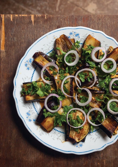 Fried Eggplant with Walnut Sauce (Badridzhani Nigvsit)hinese Spicy Garlic Eggplant (Yu Xiang Qie Zi)