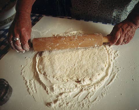 httpswww.saveur.comsitessaveur.comfilesimport2007images2007-1254_vermont-chicken-pie_6.jpg