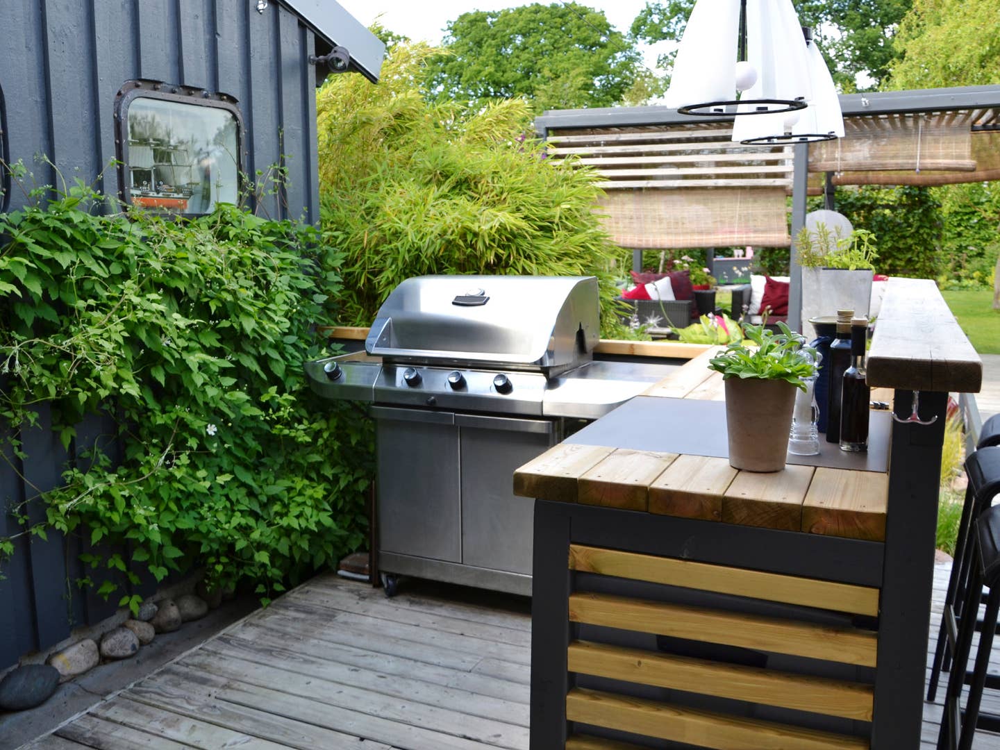 What to Consider When Building an Outdoor Kitchen