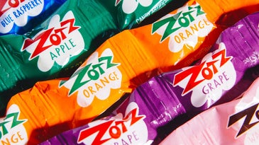 Have You Ever Tried Zotz, Italy's Dangerously Sour Candy With an Explosive Surprise?