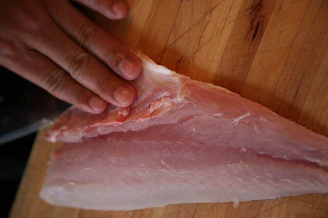 httpswww.saveur.comsitessaveur.comfilesimport2008images2008-04634-112_morimoto_knives_13_480.jpg