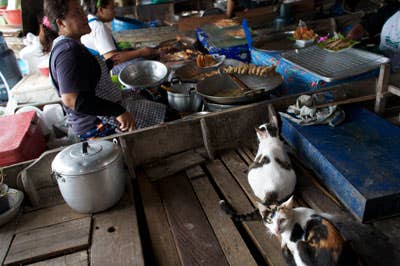 httpswww.saveur.comsitessaveur.comfilesimport2010images2010-067-Bombay_4815.jpg.jpg