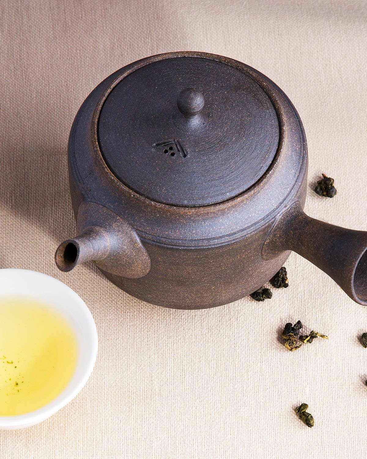 Why (and How) Restaurants Should (and Can) Up Their Tea Service