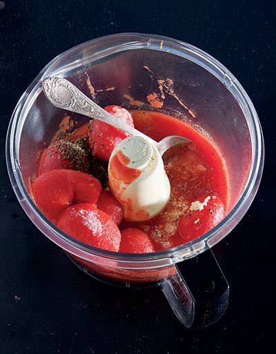 httpswww.saveur.comsitessaveur.comfilesimport2010images2010-02634-127_making_homemade_pizza_1_400.jpg