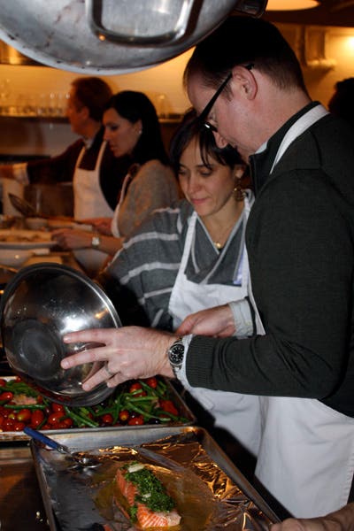 httpswww.saveur.comsitessaveur.comfilesimport2010images2010-127-artbites-cooking-400&#215;600.jpg