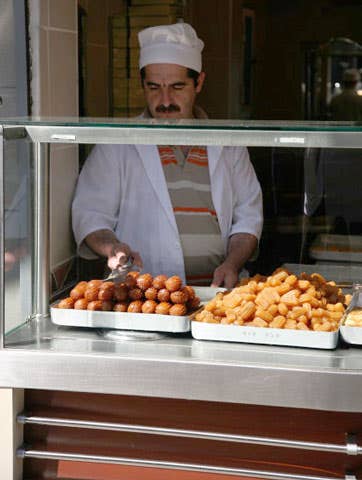 httpswww.saveur.comsitessaveur.comfilesimport2009images2009-04634-istanbul_8_480.jpg