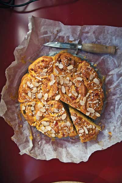 Butter Saffron Cake