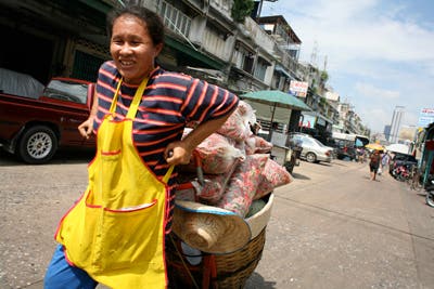 httpswww.saveur.comsitessaveur.comfilesimport2010images2010-067-Bombay_5708.jpg.jpg