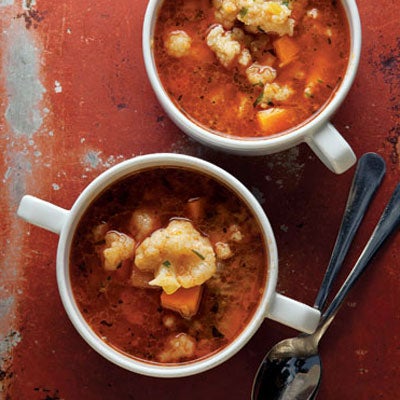Paprika-Spiced Cauliflower Soup (Karfiolleves)