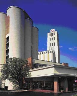 A Silo with a View: Inside the Quaker Square Inn