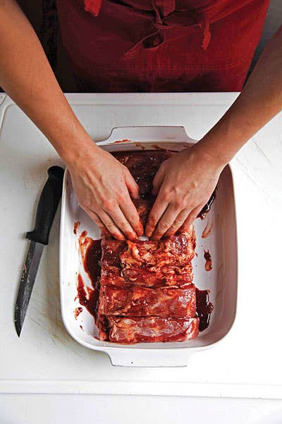 httpswww.saveur.comsitessaveur.comfilesimport2010images2010-117-SAV1210-pork-step5-p.jpg.jpg