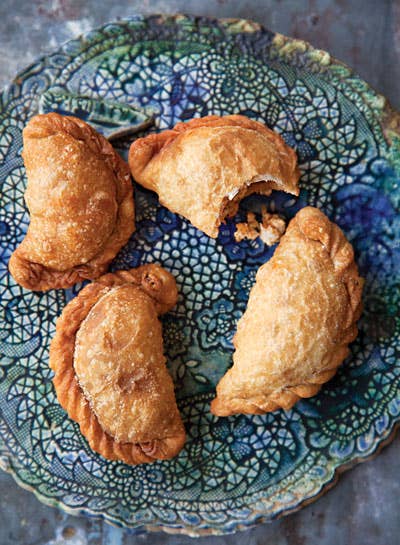 httpswww.saveur.comsitessaveur.comfilesimport2010images2010-05130-empanadas-400.jpg